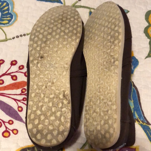 Brown Toms - Picture 4 of 5